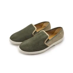 Classic Daim Match Kaki Beige(Classic Suede Match Kaki Light) -Rivieras Boutique RIV SHOES CLASSICSUEDE 3082 SH20 73743c5d e8a1 4a22 b228 c3504147816f