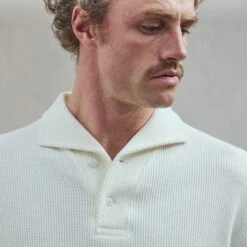 Polo Col Requin Écru(Ecru Shark Collar Polo Shirt) -Rivieras Boutique rivieras clothes polo beige PUNTACANA CL06